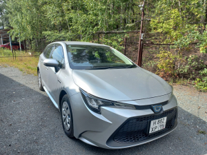 Toyota Corolla  TOURING ― АвтоШанс